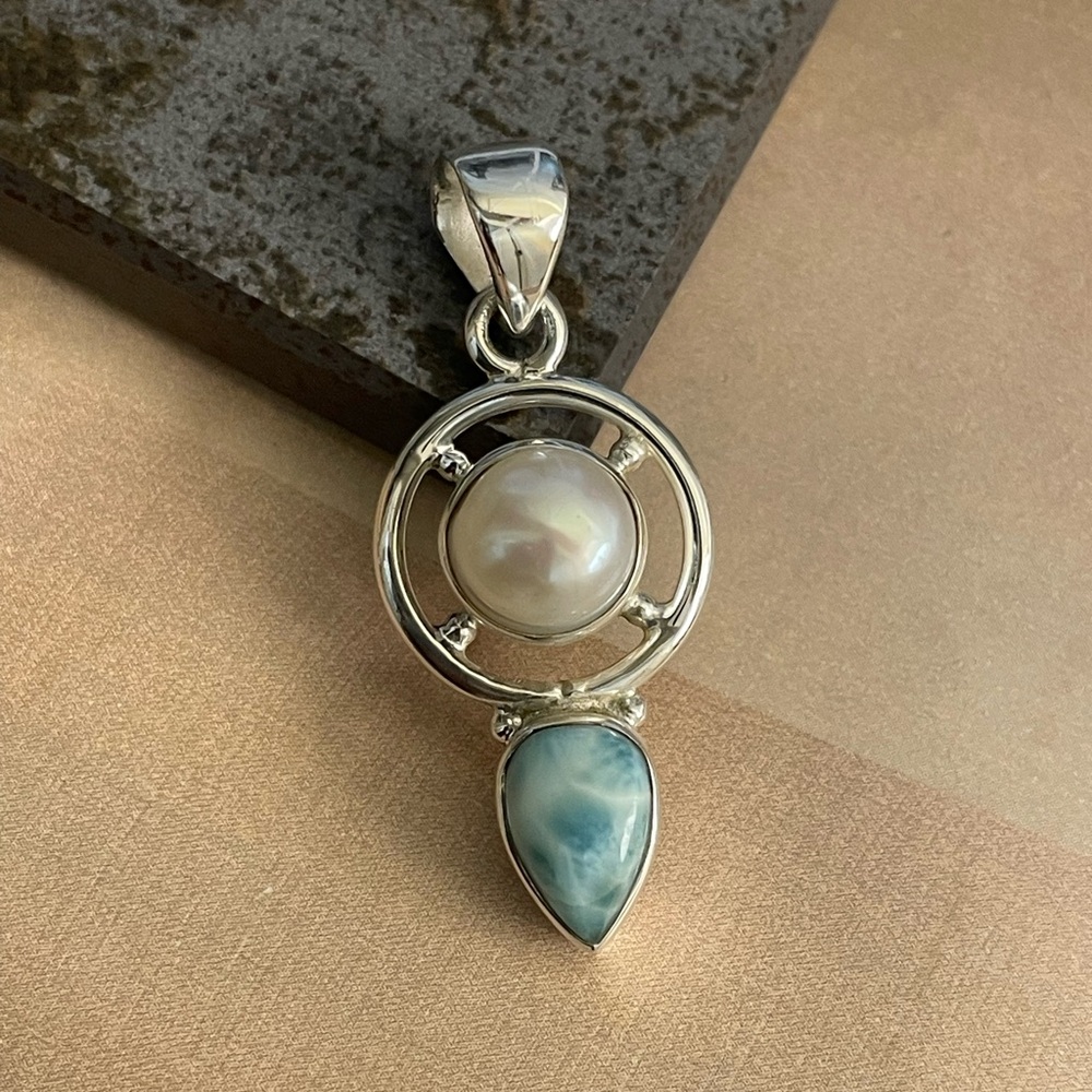 925 sterling silver natural Larimar with fresh water Pearl  pendant “B O H O” - Picture 9 of 9